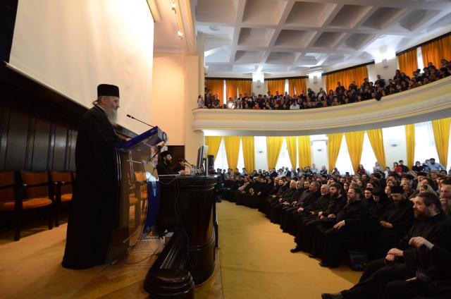 (Video) IPS Ierótheos Vlachos a conferențiat la Iași