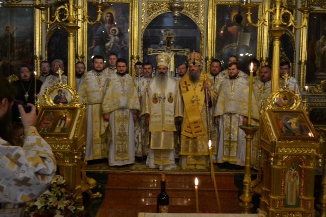Sfânta Liturghie și slujbă de pomenire în memoria martirilor și apărătorilor Ortodoxiei din timpul comunismului