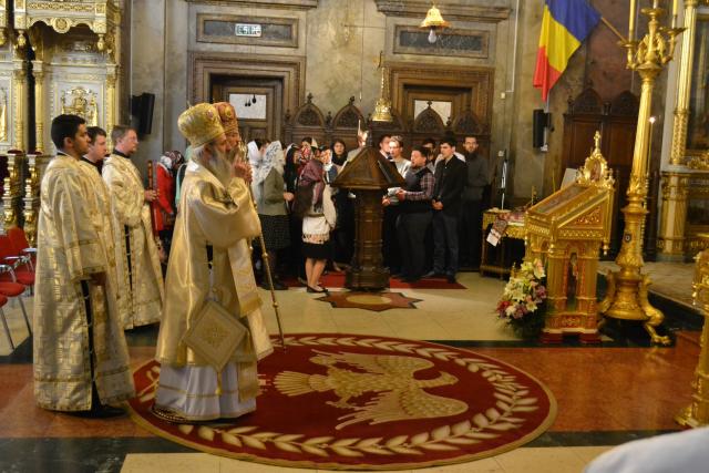 Sfânta Liturghie și slujbă de pomenire în memoria martirilor și apărătorilor Ortodoxiei din timpul comunismului