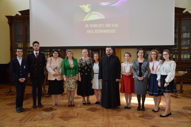 Elevii olimpici, premiaţi de IPS Părinte Mitropolit Teofan
