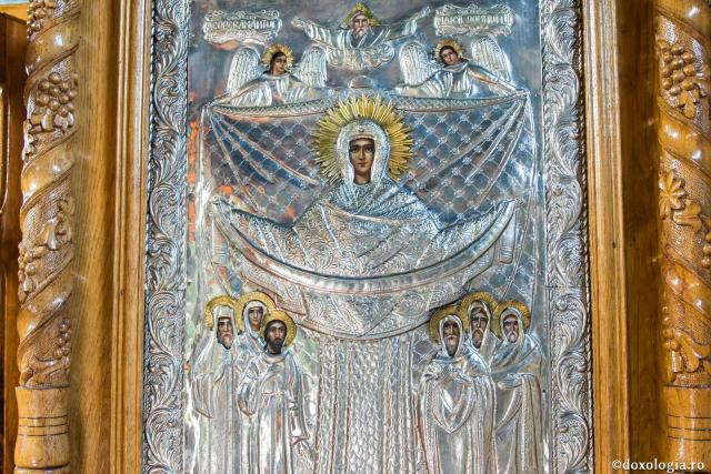 Patruzeci de Sfinţi români vor fi introduşi în calendarul Bisericii Ortodoxe Poloneze