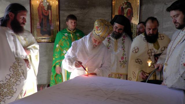 O nouă biserică în localitatea suceveană Baia