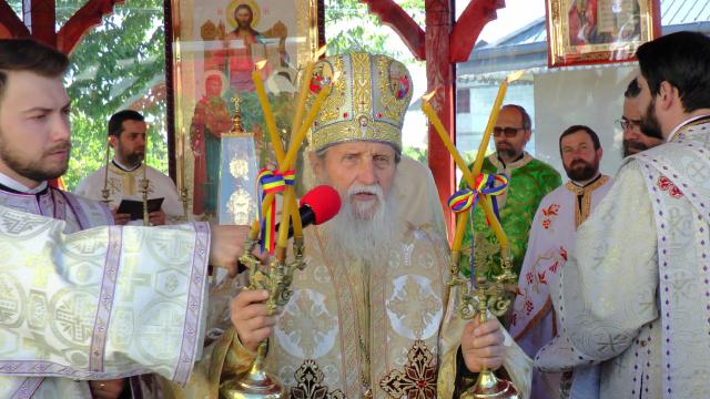 O nouă biserică în localitatea suceveană Baia