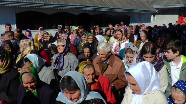 O nouă biserică în localitatea suceveană Baia