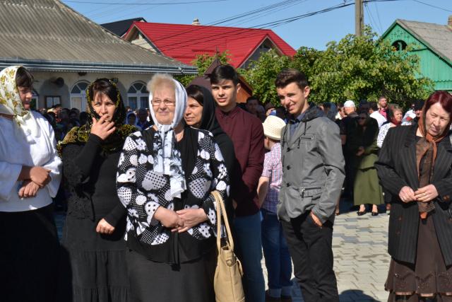 O nouă biserică în localitatea suceveană Baia