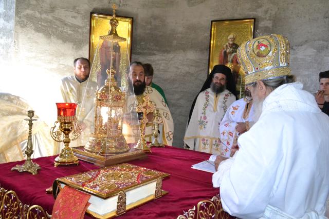 O nouă biserică în localitatea suceveană Baia