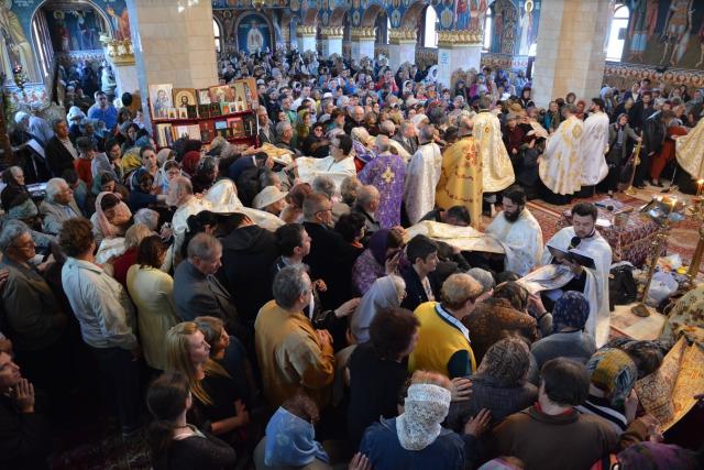 Patriarhul Justinian Marina, evocat la Biserica „Sfântul Nectarie“ din Iaşi