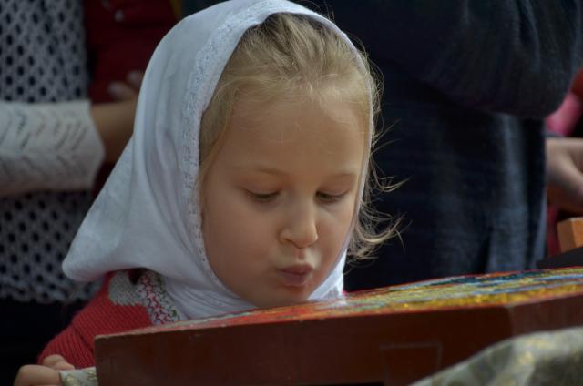Sfinții Români, sărbătoriți la Mănăstirea Bucium prin Liturghie arhierească