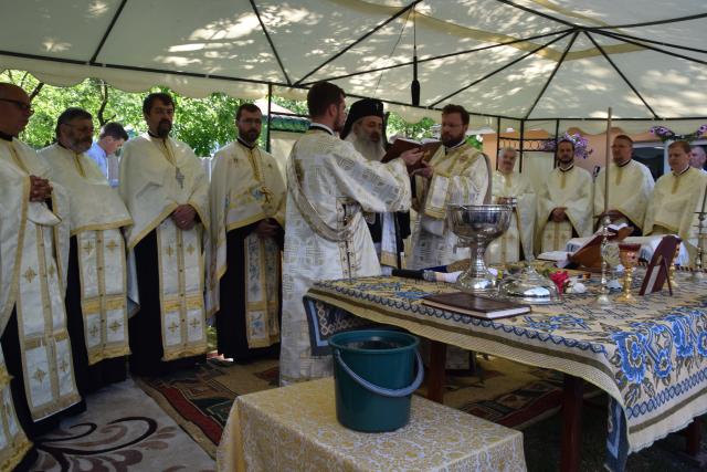 Sfințire de casă socială în Parohia Coada Stâncii