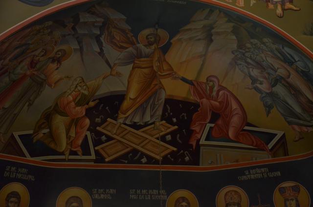 Pictura bisericii de la Mănăstirea Sângeap-Basaraba a fost sfinţită