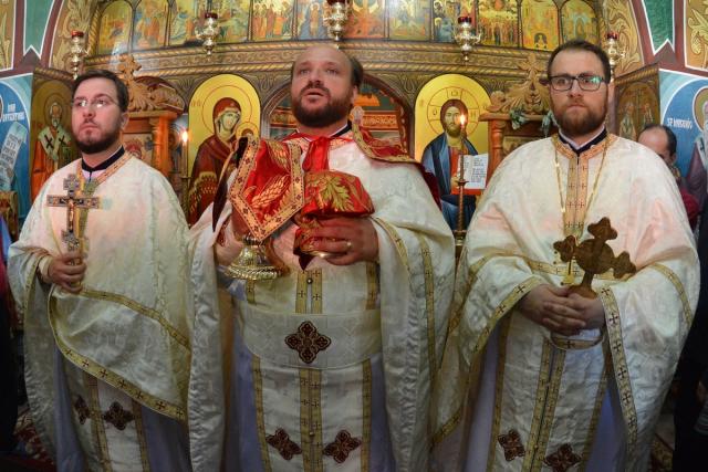 Sfinţii Apostoli Petru şi Pavel, cinstiţi la Spitalul Pădureni - Grajduri