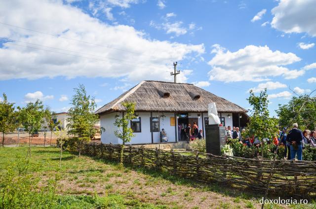 (Foto) Casa memorială „Teoctist Patriarhul” din Tocileni