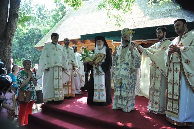 Sfântul Mare Mucenic Pantelimon, cinstit în Eparhia Dunării de Jos
