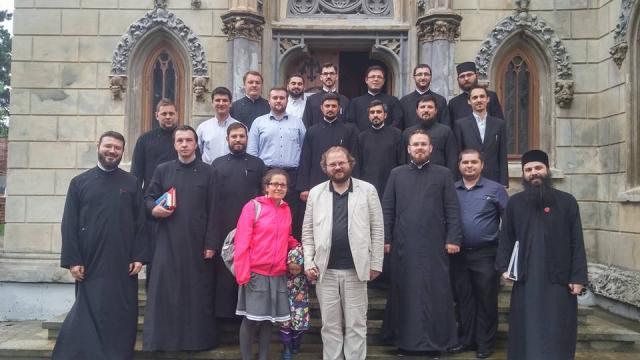 S-au încheiat cursurile de formare pentru tinerii preoți din Arhiepiscopia Iașilor