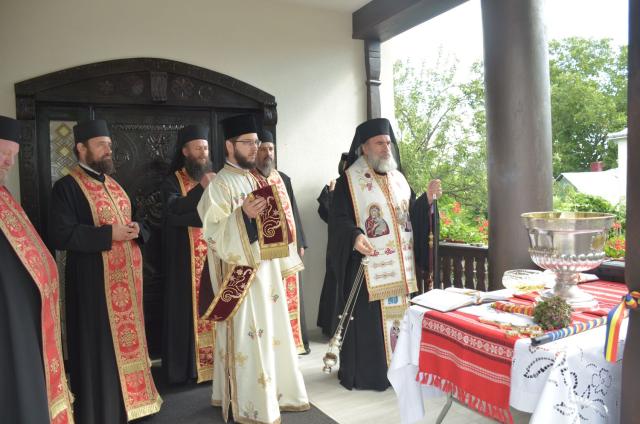 Inaugurarea Centrului Cultural Spiritual Văratic