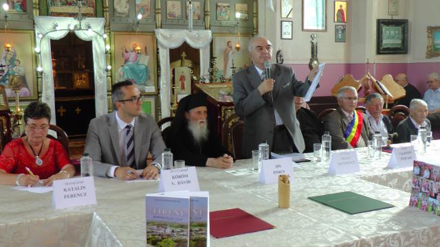 Slujire arhierească şi eveniment cultural în Parohia Ţibeni, Suceava