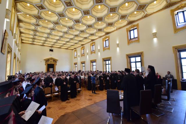 Jurământ de credință și curs festiv la Facultatea de Teologie Ortodoxă din Iași