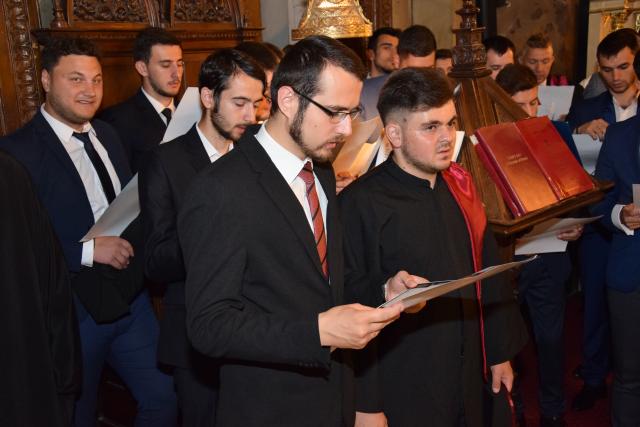 Jurământ de credință și curs festiv la Facultatea de Teologie Ortodoxă din Iași