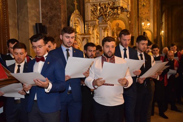 Jurământ de credință și curs festiv la Facultatea de Teologie Ortodoxă din Iași