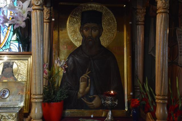 Moaştele Sfântului Efrem cel Nou, în pelerinaj la Suceava