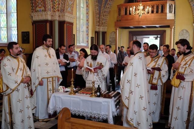 Părintele Episcop Macarie Drăgoi i-a vizitat pe românii din Regatul Danemarcei