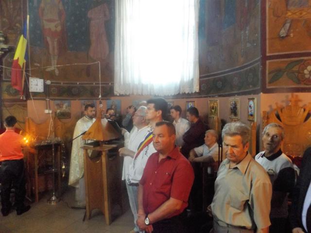Liturghie arhierească şi sfinţire de casă parohială la Hilişeu Horia