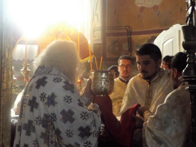 Liturghie arhierească şi sfinţire de casă parohială la Hilişeu Horia