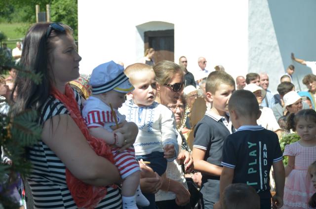 Schitul din „Poiana liniştii”, resfinţit de IPS Mitropolit Teofan
