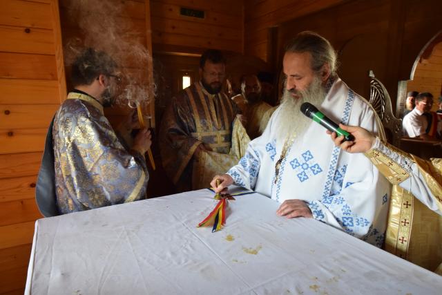 Sfințire de biserică la Mănăstirea Dagâța