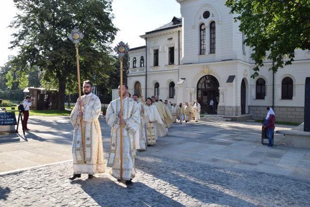 Jurământ de credință și curs festiv la Facultatea de Teologie Ortodoxă din Iași