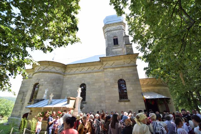 Slujbă de pomenire la Tansa pentru preoții trecuți la Domnul