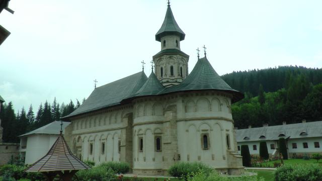 Tabără de vară: „Tineretul Creştin Ortodox de la Putna”