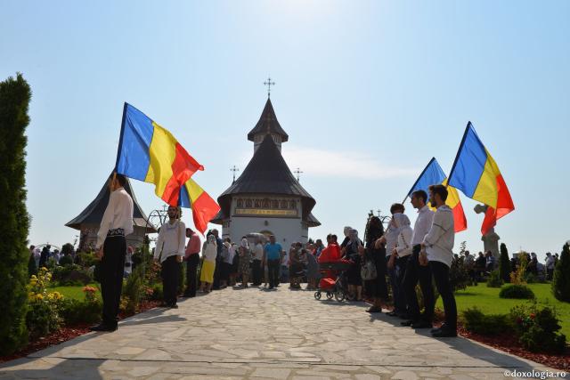IPS Părinte Mitropolit Teofan, la Zosin: „Când vă este greu, luaţi icoana Brâncovenilor şi veţi vedea cât de mici sunt încercările şi necazurile noastre!”
