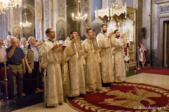 IPS Teofan la Catedrala Mitropolitană din Iași: „Iertarea îl duce pe om spre libertate, neiertarea naște sclavi”