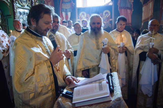 Părintele Viorel Sevastre a fost înmormântat astăzi