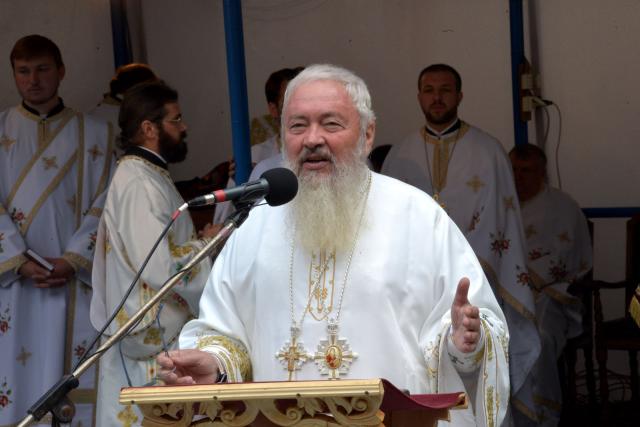 (Video) „Să cerem Maicii Domnului să pună pace în lume” - IPS Andrei