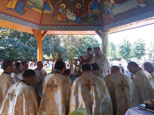 Sărbătoare la Biserica Precista din municipiul Bacău