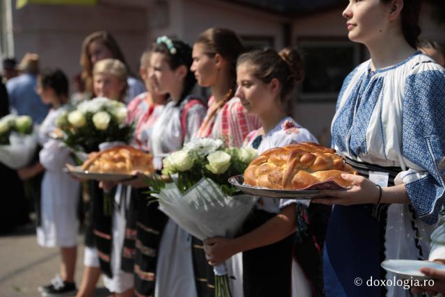Procesiunea „La Nicula colo-n deal”
