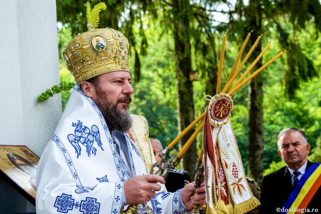 Preasfințitul Emilian Crişanul îşi sărbătoreşte ocrotitorul spiritual