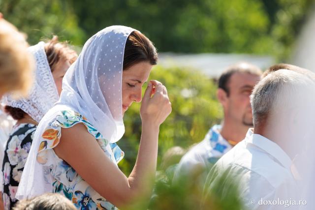Biserica „Sfânta Treime” din Luncași, jud. Neamț, a fost sfințită