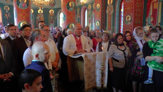 IPS Arhiepiscop Pimen:  „Luarea crucii înseamnă lepădarea de sine”