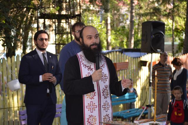 Grădiniţa „Buna Vestire” a devenit oficial Grădiniţa „Varlaam Mitropolitul”