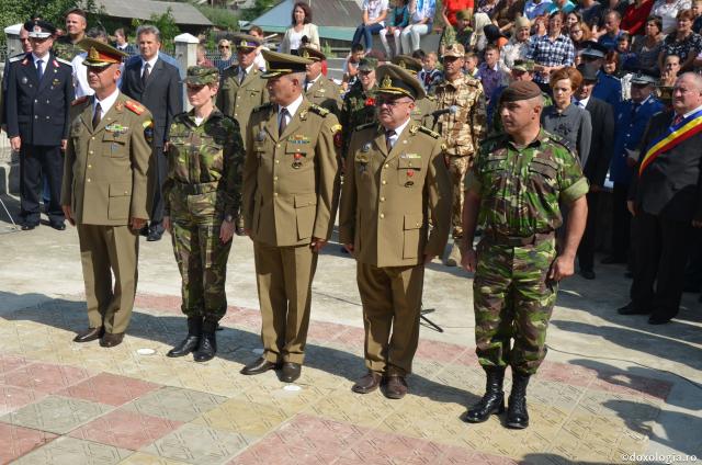 IPS Pimen a sfinţit un monument dedicat eroului Ioan Grosaru