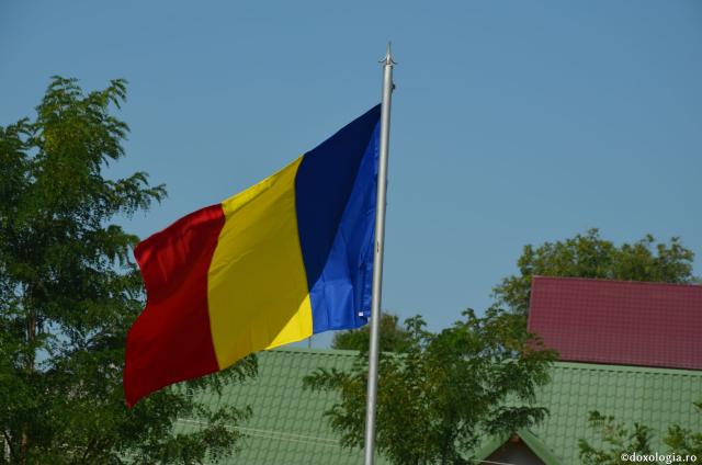 IPS Pimen a sfinţit un monument dedicat eroului Ioan Grosaru
