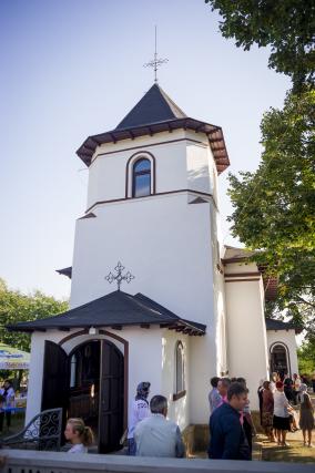 Sfinţire de biserică în Parohia Scoposeni