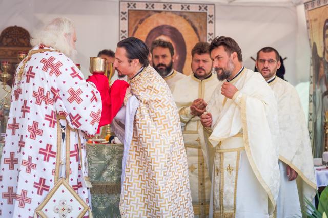 Sfinţire de biserică în Parohia Scoposeni