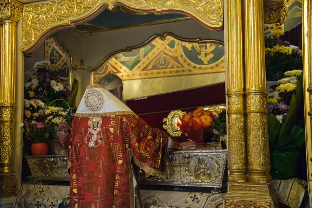 IPS Mitropolit Teofan: „Viața creștinului este o cruce prin urmarea lui Hristos și prin lepădare de sine”