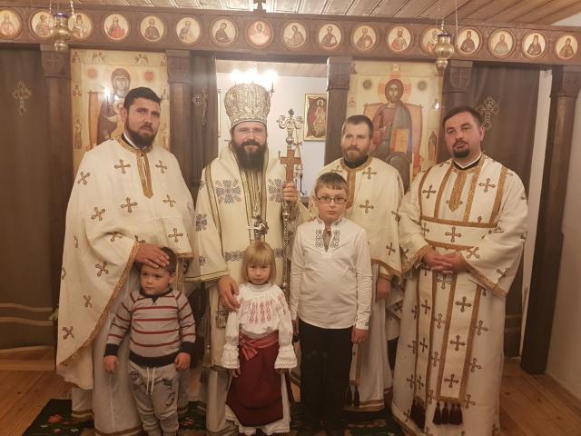 Preasfințitul Părinte Episcop Macarie: „Avem nevoie, mai mult ca niciodată, de evlavie curată și fierbinte față de Maica Domnului”