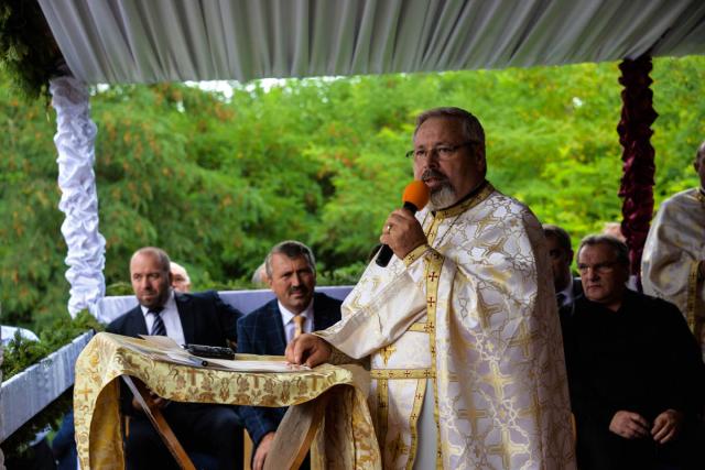 IPS Mitropolit Teofan: „O viață adevărată înseamnă o viață în care omul are mărturie din Scripturi pentru tot ceea ce face”
