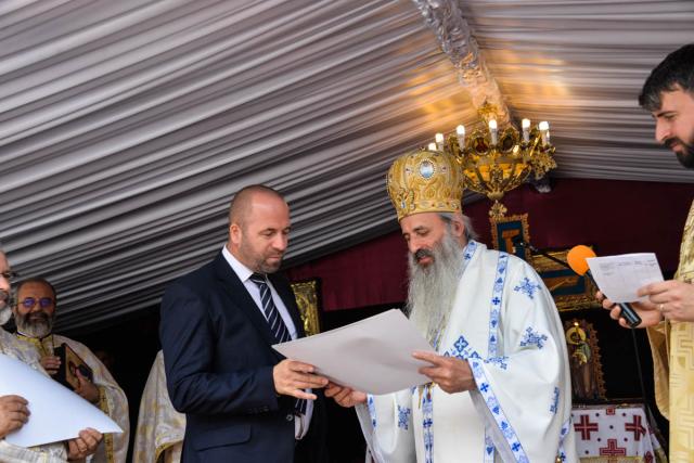 IPS Mitropolit Teofan: „O viață adevărată înseamnă o viață în care omul are mărturie din Scripturi pentru tot ceea ce face”